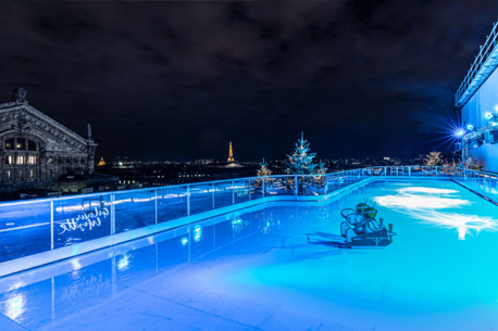 Patinoire gratuite sur le toit des Galeries Lafayette