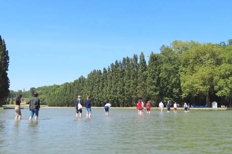Marchez sur l'eau sur le Grand Canal du Domaine de Sceaux !