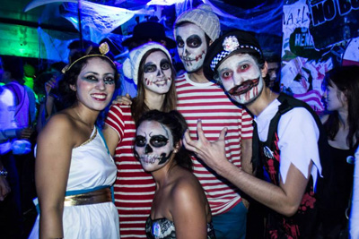 soiree halloween gratuite belushi s paris soiree halloween gratuite belushi s paris