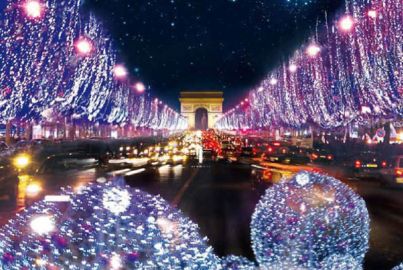 Le Village de Noël des Champs-Elysées