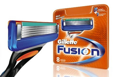 Packs de 8 lames de rasoir Gillette Fusion à 19,99 € 