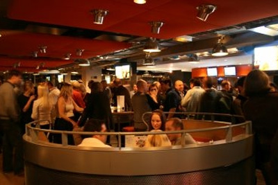 Bar ambiance Café Américain pas cher avec matchs et concerts gratuits