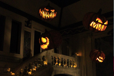manoir de paris halloween manoir de paris halloween
