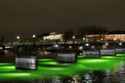 Visite insolite nocturne à Paris sur le Pont des Arts