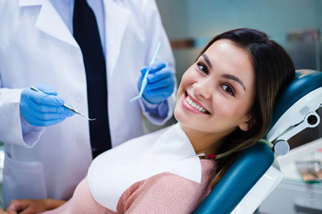 Obtenir un rendez-vous ultra rapide avec un dentiste à la Défense