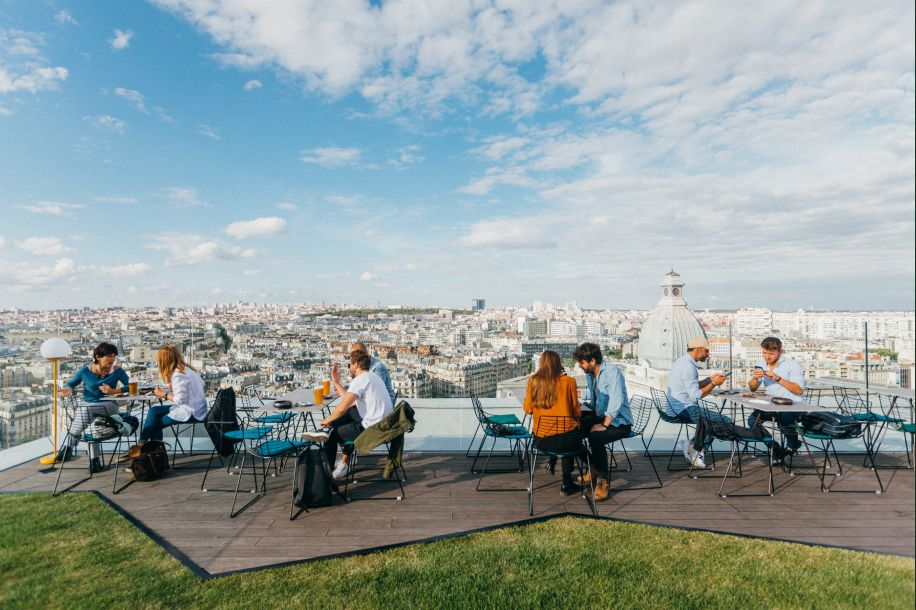 Le Laho Rooftop rouvre avec sa terrasse perchée à 60 mètres de hauteur