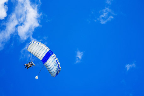 Saut en parachute à Paris… et plus de 4000 autres activités