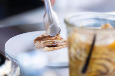 Chandeleur 2022 : le boulanger de la Tour d’Argent offre des crêpes aux enfants