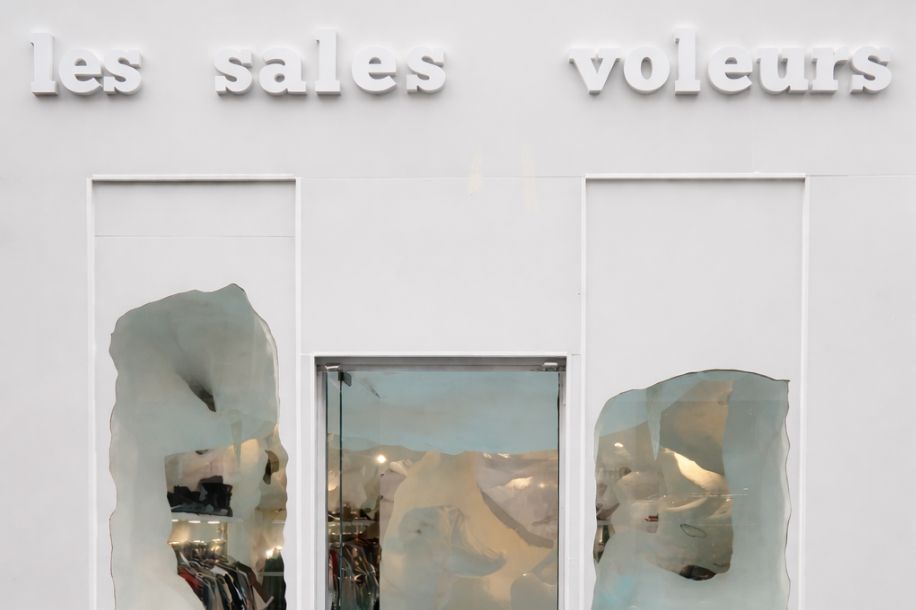 Nouvelle friperie Sales Voleurs à Saint Michel, avec des pièces de 0,95 € à 4,50 € !