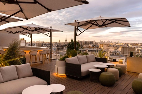 Rooftop Bar de l'Hôtel Dame des Arts : une vue à couper le souffle