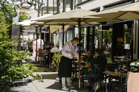 Afterworks et happy hours en terrasse à Beaupassage !