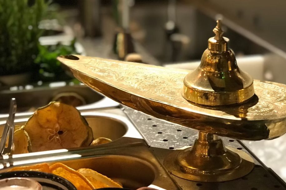 L’Épicier : le bar secret qui se découvre au rayon semoule