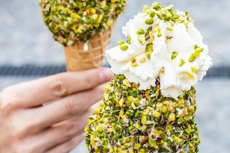 Dégustez une glace libanaise traditionnelle et bio en plein cœur de Paris