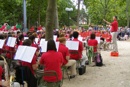 Concert gratuit de 125 musiciens américains au parc André Citroën