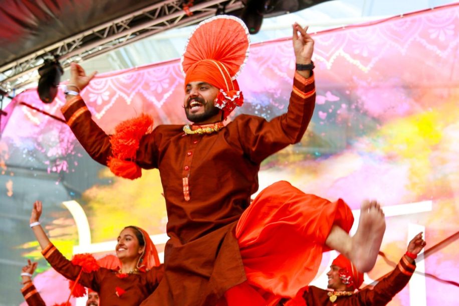 Holi, la fête indienne des couleurs au Jardin d'Acclimatation