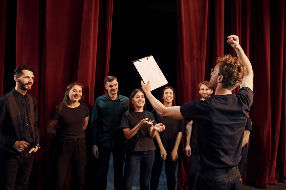 stage theatre gratuit paris eponyme