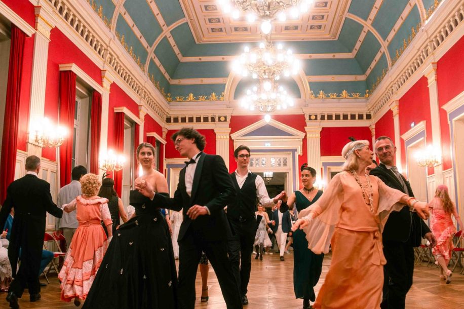 La Fête de Paris 2025 : guinguette, parade, ateliers, animations et bal costumé !