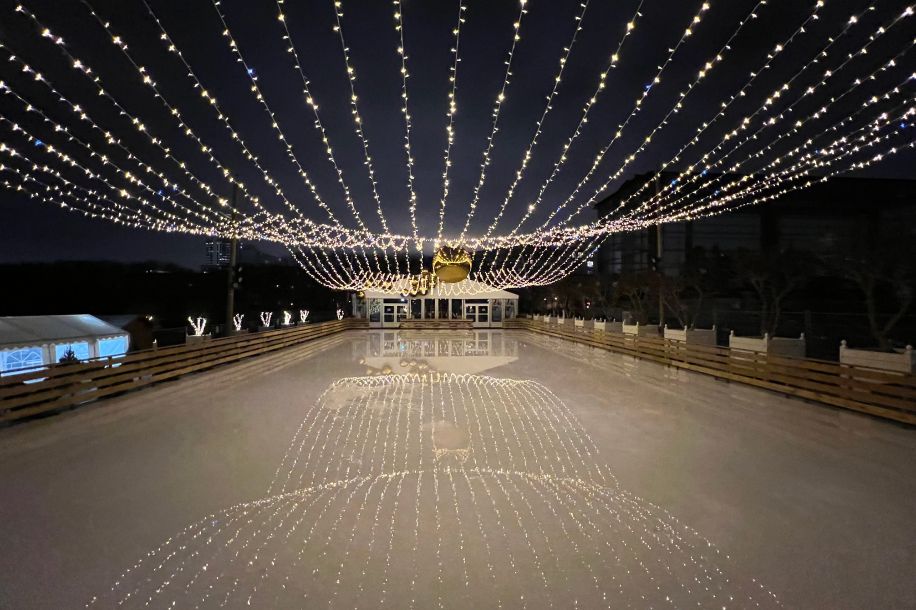 Patins en Folie : glisse et ambiance de Noël au Parc Citroën