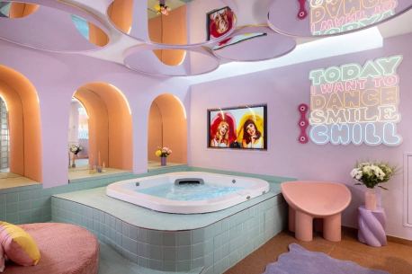 Bain prive retro chic 70 s champagne experience insolite couple 1