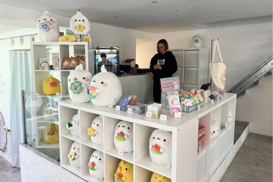Molang débarque à Paris pendant 10 jours : expo, ateliers et mignonnerie à gogo !