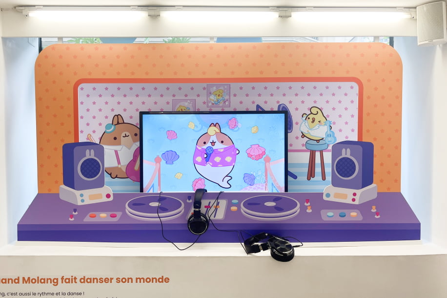 Molang débarque à Paris pendant 10 jours : expo, ateliers et mignonnerie à gogo !