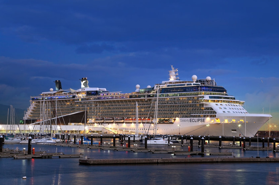 Croisières parisiennes : 3 façons originales de redécouvrir la capitale depuis la Seine