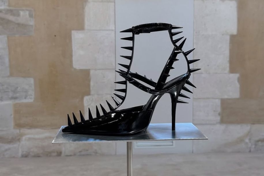 Balenciaga par Demna : l'exposition gratuite qui retrace 10 ans de mode radicale
