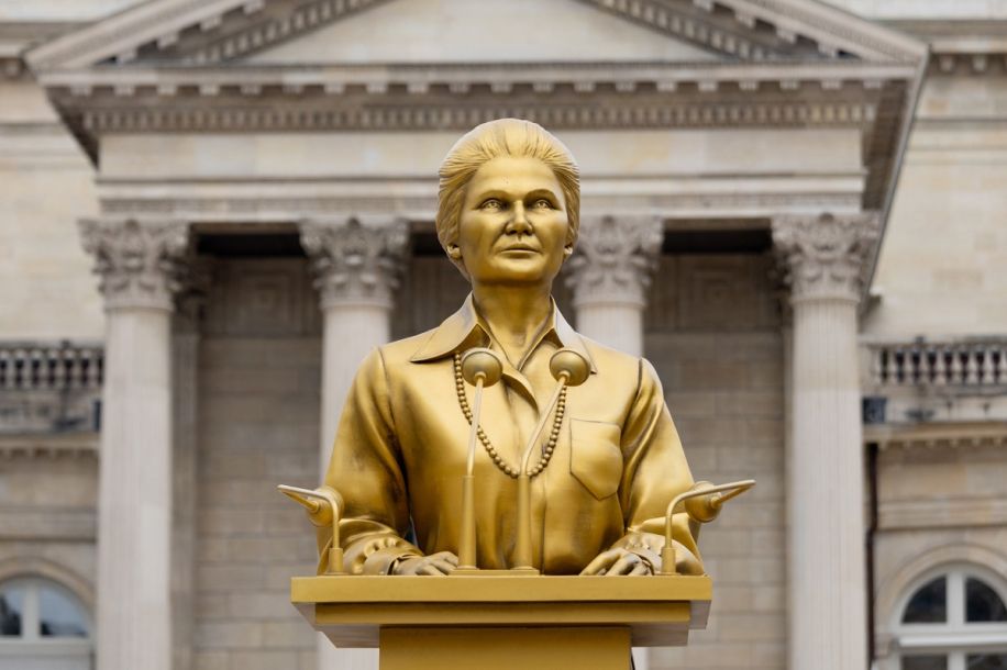 Inauguration des 10 statues des grandes femmes des JO de Paris dans le 18e