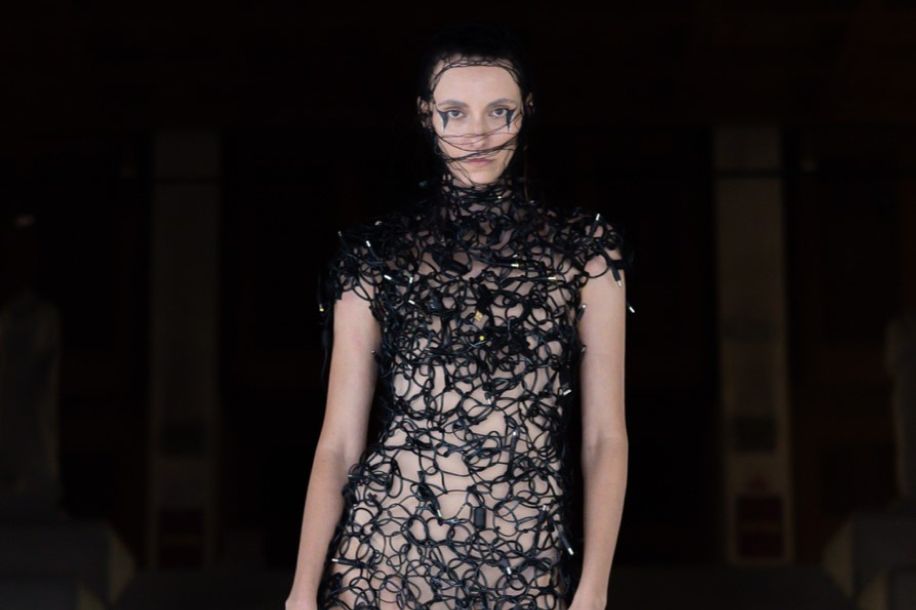 28 visions de la mode durable : l’expo gratuite qui remet du sens dans nos vêtements