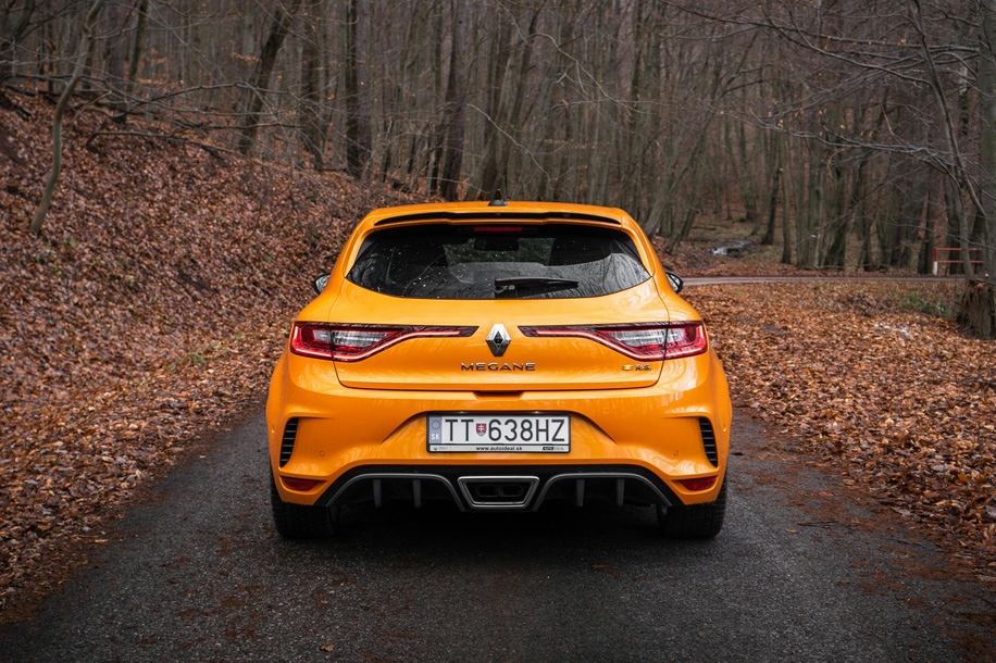 Renault Mégane RS   l’héritage d’une traction avant qui n’a jamais cessé de rugir