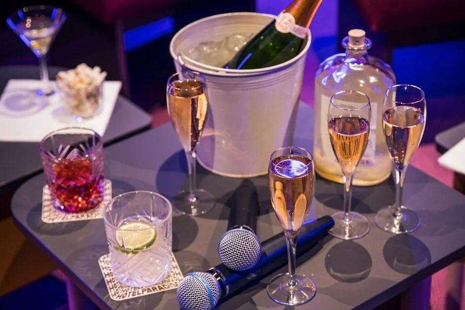 Karaoké, blind test et gaming : découvrez la Karaoké Box Paradiso !