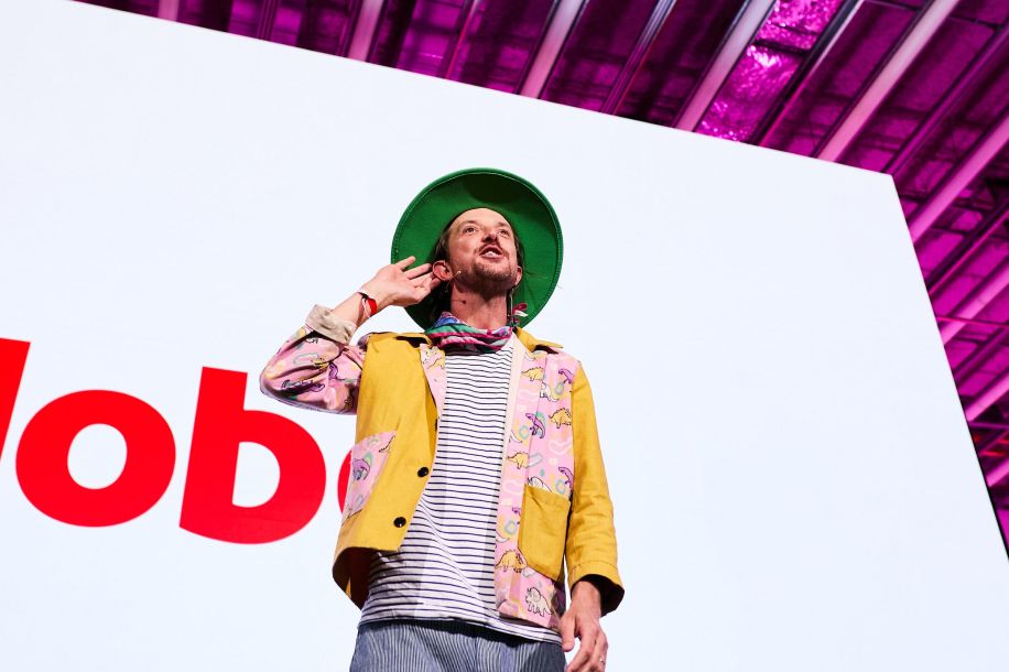 Ateliers, talks et Baston Illustrée : le rendez vous créatif gratuit d’Adobe