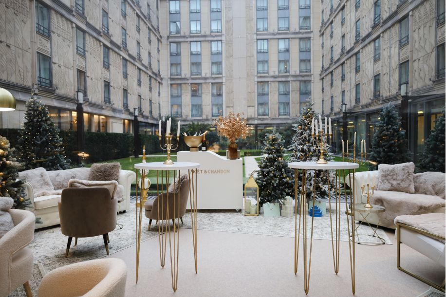 La bulle du Collectionneur, nouvelle escale gourmande signée Moët & Petrossian