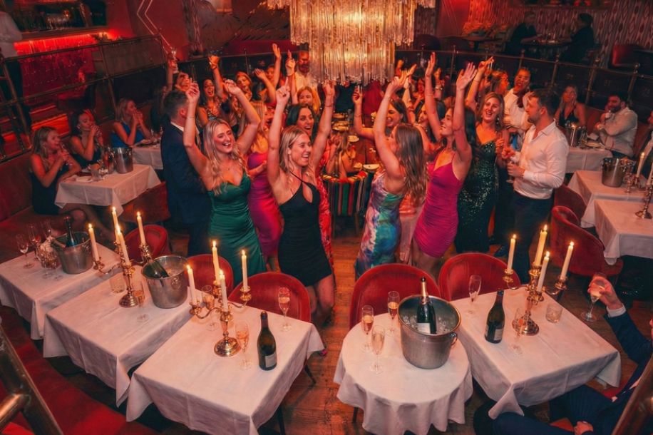 Le Cabaret Restaurant : une soirée parisienne comme on les aime