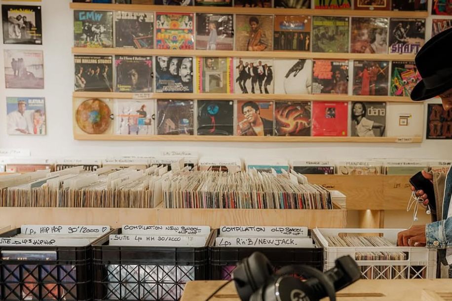 Deux jours pour chiner des vinyles à 2 € chez A One Records