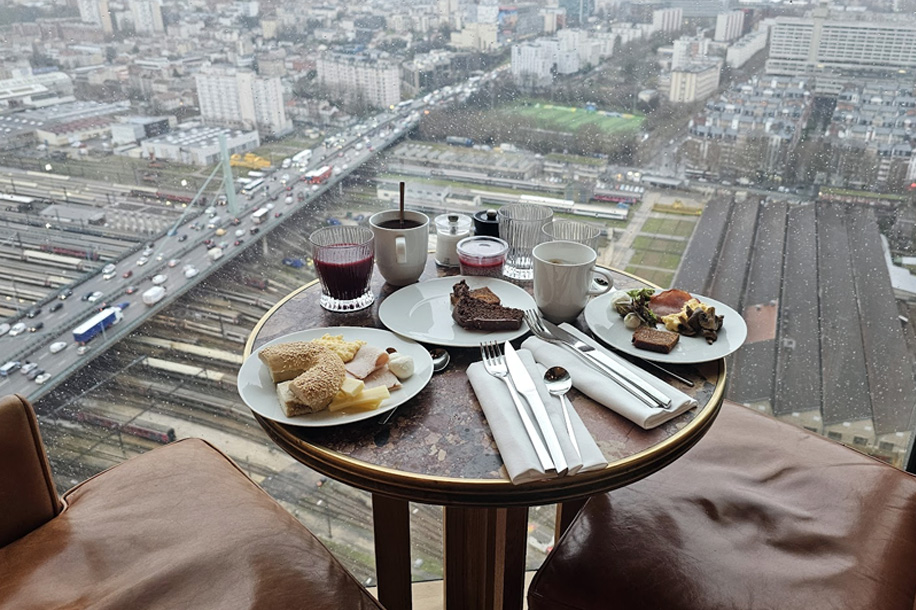 TOO Hotel Paris : séjour insolite et panoramique