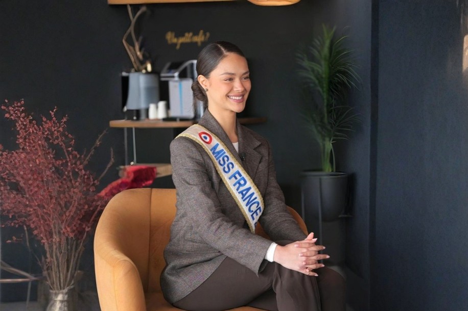 Miss France en dédicace à Mon Grand Plaisir (Yvelines) : notre rencontre et interview exclusive