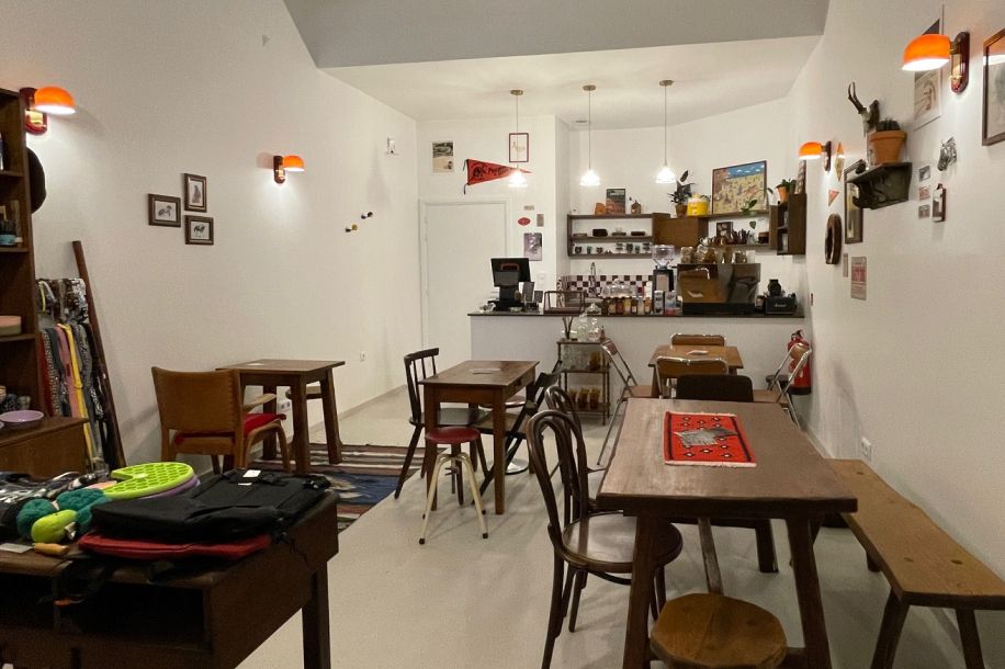 Boire un café pendant que ton chien fait du shopping ? C’est possible