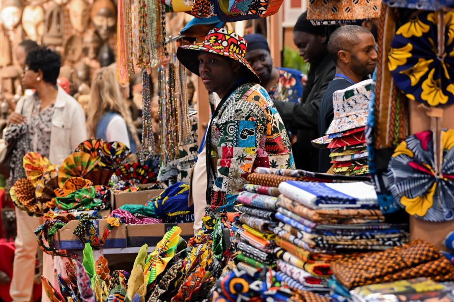 Made in Paris et World in Paris : votre entrée offerte pour un marché géant  XXL + un tour du monde !