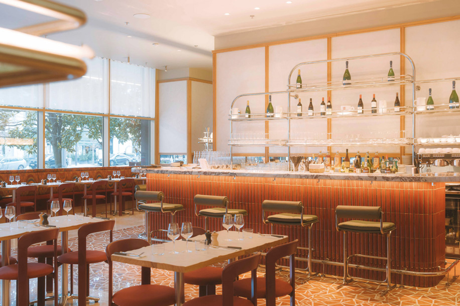 Simple, efficace, assumé : le nouveau spot de Porte Maillot