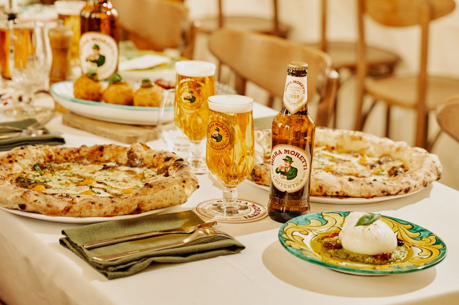 Découvrez la nouvelle pizza au bœuf à la bière signée Peppe et Birra Moretti !