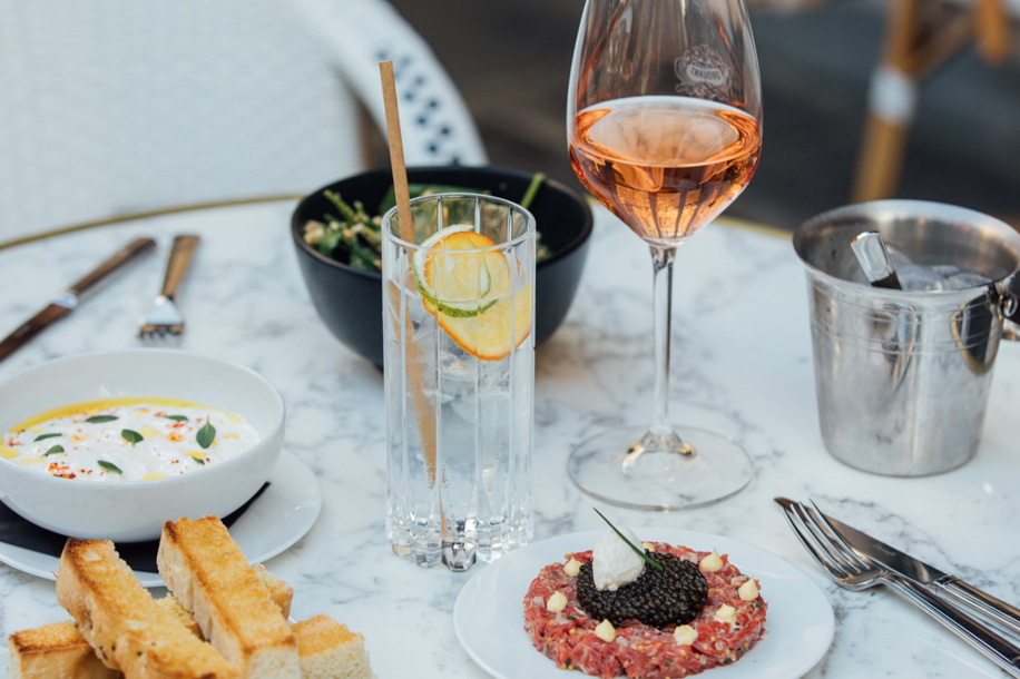 Déjeuner dans l’antre du prix Goncourt