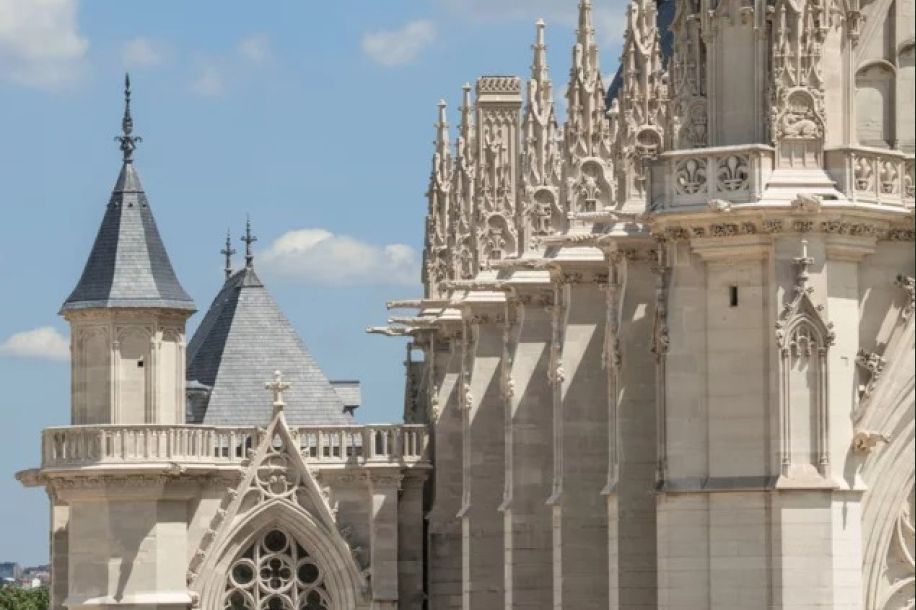 5 km, un donjon, des comédiens : chaussez vos baskets pour cette course gratuite !