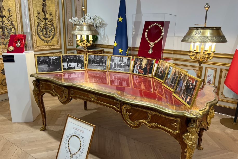 La Maison Élysée, face au Palais : musée, café et boutique Made in France