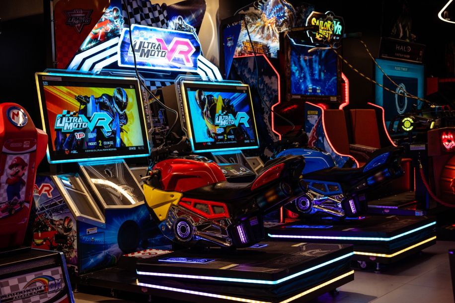 25 € pour une journée de folie à Seven Squares Paris cet été : bowling, laser game, trampoline...