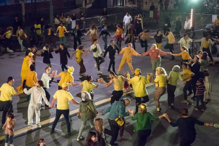 Nuit Blanche 2026 : 3 spectacles de danse gratuits à ne pas rater au Carreau du Temple
