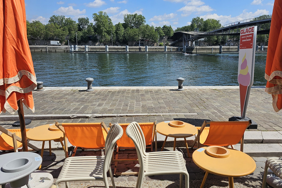 PLAT/FORM : le spot où manger, boire un verre et écouter de la musique au bord de l'eau !