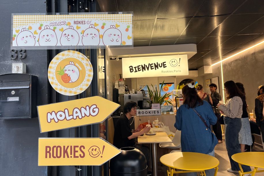 pop up molang cafe rookies paris 1