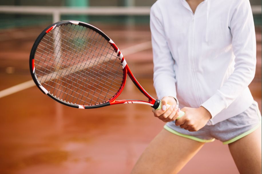 S’initier au tennis gratuitement à Paris, c’est possible
