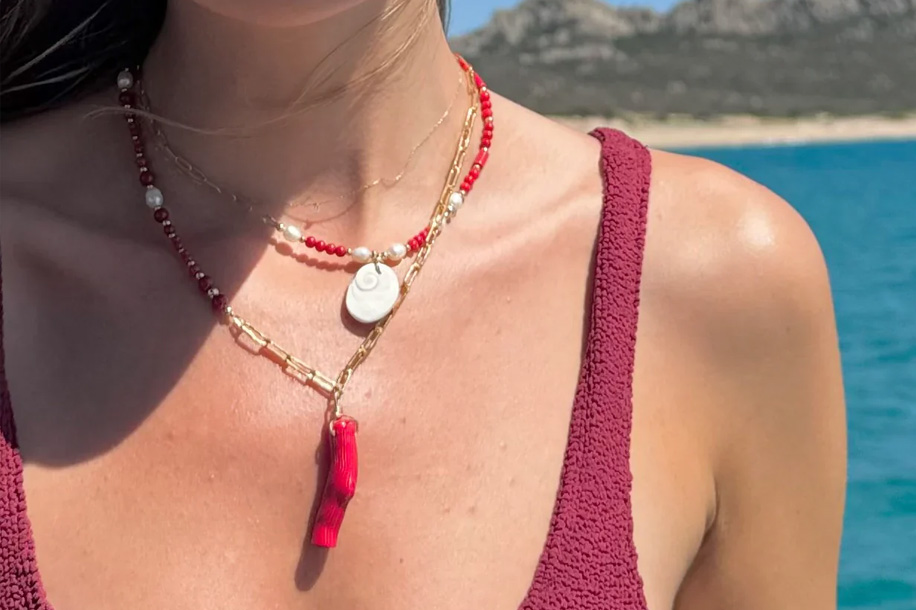 Marie Trani crée des bijoux inspirés par la Corse et la Méditerranée